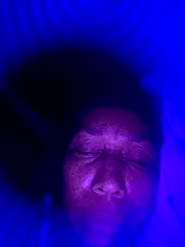 Naomi-Mature online show from 15, 1, 2026