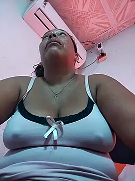 Naomi-Mature online show from 16, 1, 2026