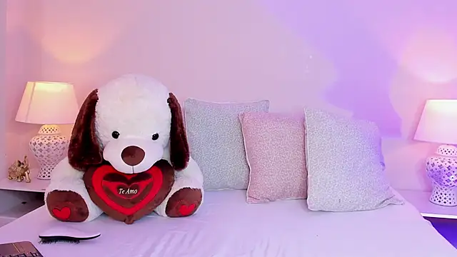 SusanAdams1 online show from 25, 4, 2026