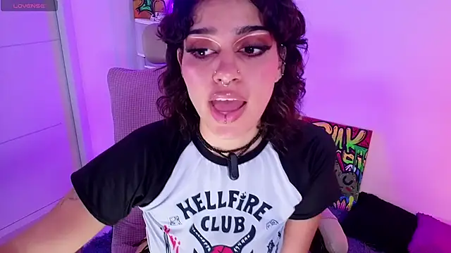 UvaMamacita online show from 24, 4, 2026