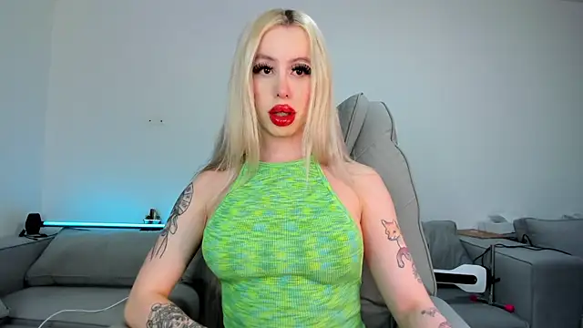 Sweet Soffi online show from 22, 12, 2025