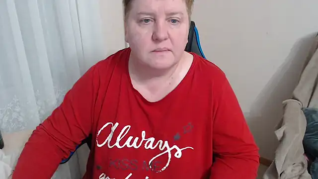 Snapshot of Bertie_Adeline chatting on 19, 11, 2025 Bertie Adeline online show from 19, 11, 2025
