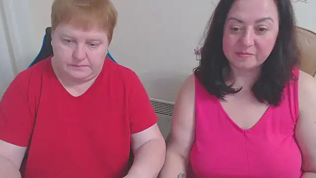Snapshot of Bertie_Adeline chatting on 5, 3, 2026 Bertie Adeline online show from 5, 3, 2026