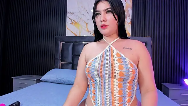 MiaaFarrel online show from 20, 10, 2025