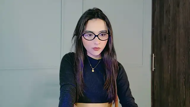 Zafira Montiel online show from 28, 4, 2026