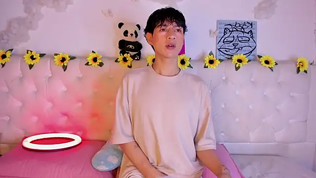 AleAurarashi online show from 4, 2, 2026