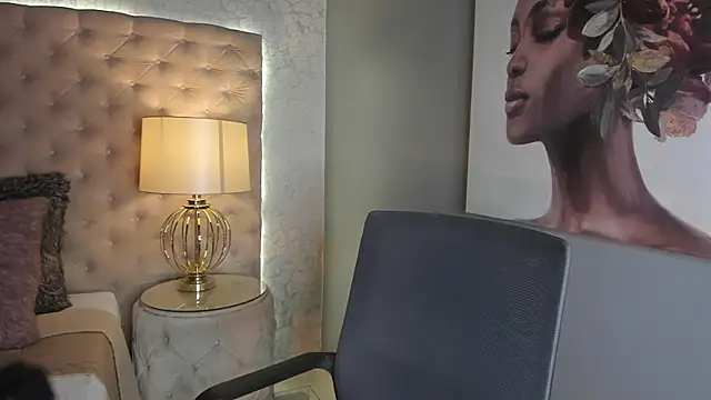 Snapshot of AlannaBlakes chatting on 5, 12, 2025 AlannaBlakes online show from 5, 12, 2025