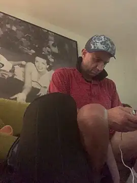 Snapshot of Hothotboyg chatting on 10, 4, 2026 Hothotboyg online show from 10, 4, 2026