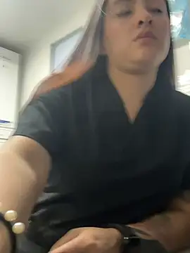 Snapshot of marianm29 chatting on 2, 3, 2026 marianm29 online show from 2, 3, 2026