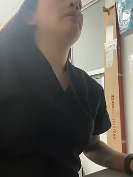 Snapshot of marianm29 chatting on 2, 3, 2026 marianm29 online show from 2, 3, 2026