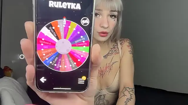 Snapshot of FluffySlutt chatting on 16, 10, 2025 FluffySlutt online show from 16, 10, 2025