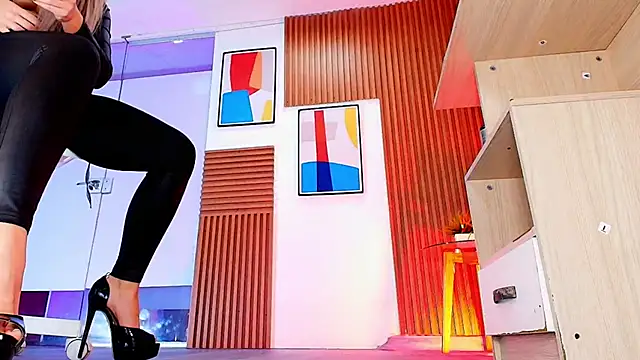 sweet mile online show from 25, 4, 2026