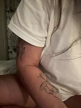 Snapshot of TheNaturalistX chatting on 27, 2, 2026 TheNaturalistX online show from 27, 2, 2026