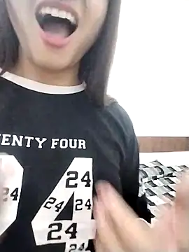 Snapshot of Sexy_vernilla chatting on 23, 9, 2025 Sexy vernilla online show from 23, 9, 2025