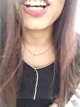 Snapshot of Sexy_vernilla chatting on 7, 11, 2025 Sexy vernilla online show from 7, 11, 2025