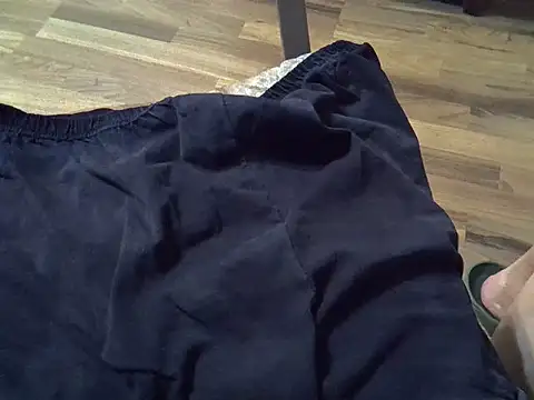 Snapshot of cem07060 chatting on 26, 9, 2025 cem07060 online show from 26, 9, 2025