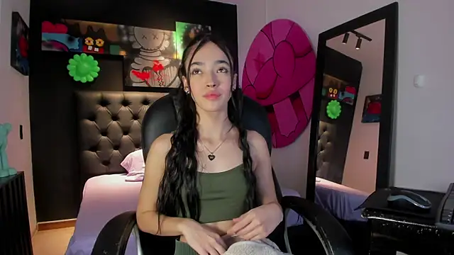 miIa bratz online show from 11, 2, 2026