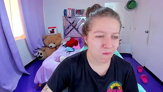 Luna Analya online show from 27, 4, 2026