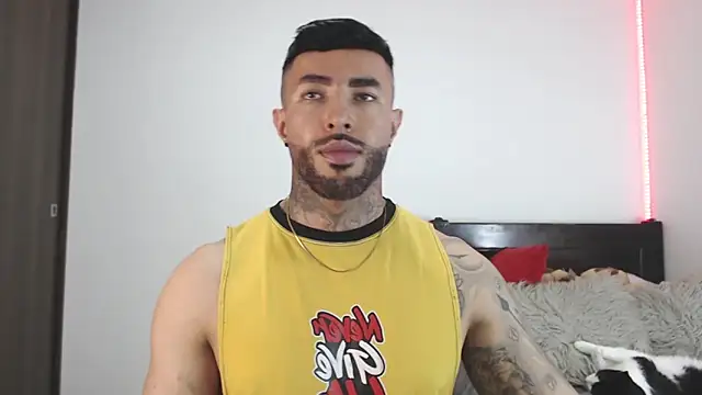 andrea de lucaa online show from 9, 3, 2026