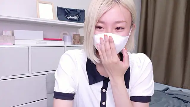 Nana  ch online show from 18, 6, 2026