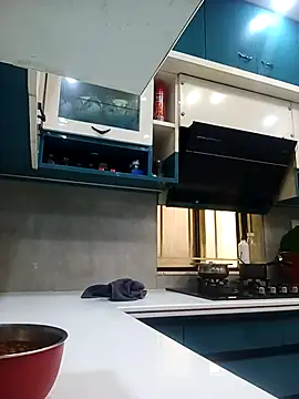 Sneha16 online show from 19, 11, 2025