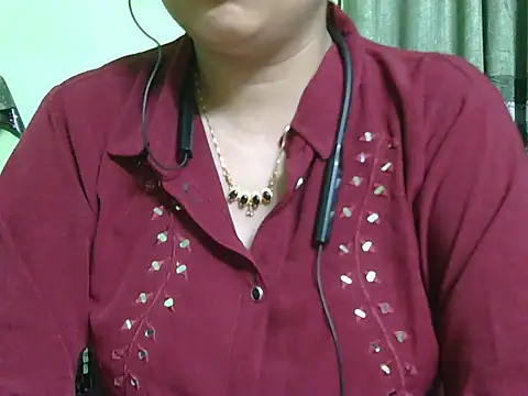 Snapshot of fairy_queen07 chatting on 3, 4, 2026 fairy queen07 online show from 3, 4, 2026