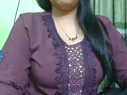 Snapshot of fairy_queen07 chatting on 1, 5, 2026 fairy queen07 online show from 1, 5, 2026