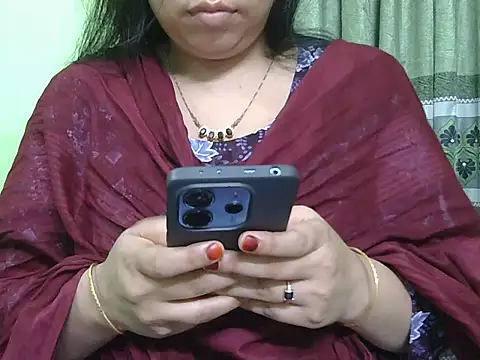 Snapshot of fairy_queen07 chatting on 13, 5, 2026 fairy queen07 online show from 13, 5, 2026