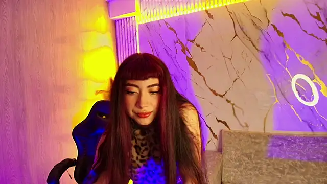 Sophia tf online show from 12, 11, 2025