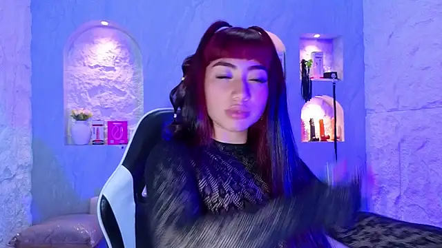 Sophia tf online show from 19, 3, 2026