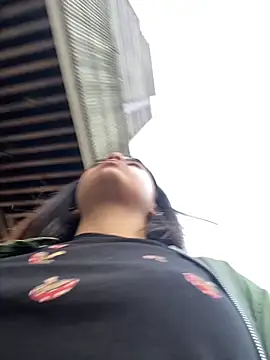 EmilyHarperr online show from 28, 10, 2025