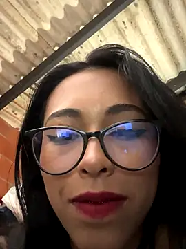 Snapshot of Emma__cumlovee chatting on 14, 10, 2025 Emma cumlovee online show from 14, 10, 2025