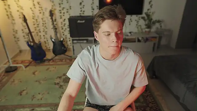 RusBradPitt online show from 5, 2, 2026