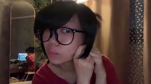  molly molly molly  online show from 18, 3, 2026