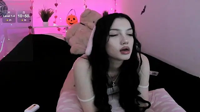 Snapshot of AkiraAsai chatting on 19, 10, 2025 AkiraAsai online show from 19, 10, 2025