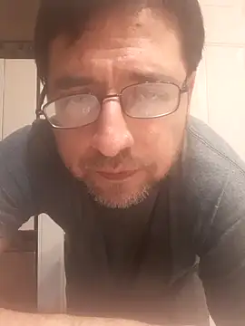 Snapshot of Gearsuit chatting on 24, 9, 2025 Gearsuit online show from 24, 9, 2025