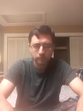 Snapshot of Gearsuit chatting on 15, 11, 2025 Gearsuit online show from 15, 11, 2025