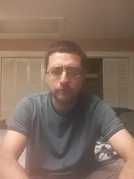 Snapshot of Gearsuit chatting on 18, 12, 2025 Gearsuit online show from 18, 12, 2025