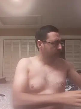 Snapshot of Gearsuit chatting on 22, 12, 2025 Gearsuit online show from 22, 12, 2025