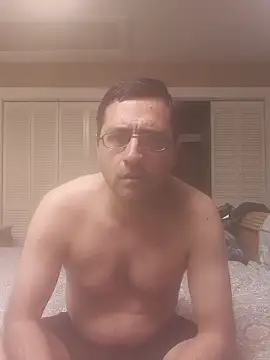 Snapshot of Gearsuit chatting on 12, 1, 2026 Gearsuit online show from 12, 1, 2026