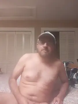 Snapshot of Gearsuit chatting on 6, 3, 2026 Gearsuit online show from 6, 3, 2026