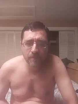 Snapshot of Gearsuit chatting on 11, 3, 2026 Gearsuit online show from 11, 3, 2026