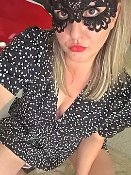 ElyiaXl online show from 28, 9, 2025