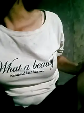 Lisa pusy online show from 23, 10, 2025