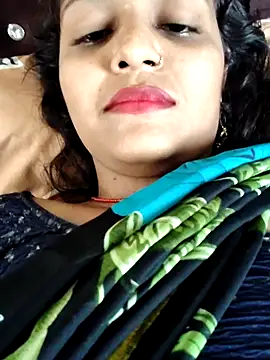 AnanyaKapoor89 online show from 15, 9, 2025