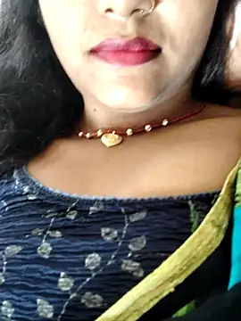 AnanyaKapoor89 online show from 23, 9, 2025