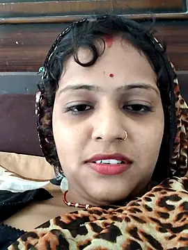 AnanyaKapoor89 online show from 11, 10, 2025