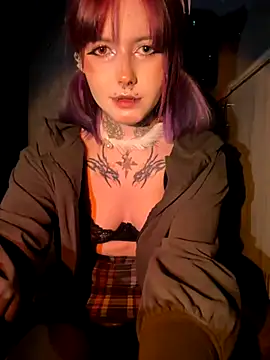 n1ghtcloud online show from 7, 10, 2025