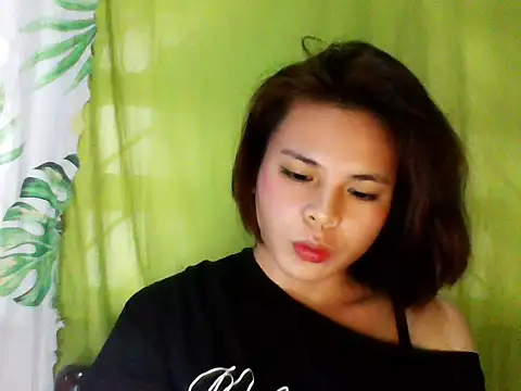 Snapshot of kera_metina chatting on 18, 11, 2025 kera metina online show from 18, 11, 2025