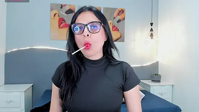 Snapshot of Sara_mora_ chatting on 11, 6, 2026 Sara mora online show from 11, 6, 2026